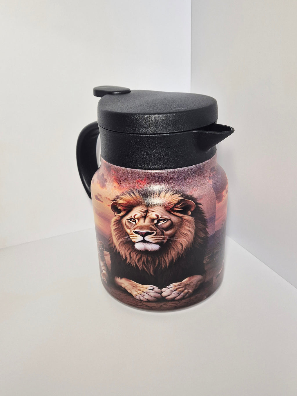 1 Liter Edelstahl Isolierkanne Löwe